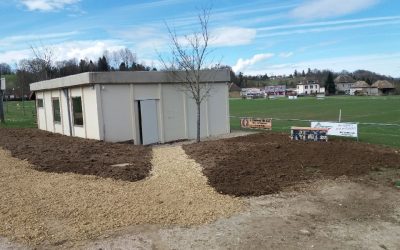 Construction solidaire du club house du club de rugby de Corbelin